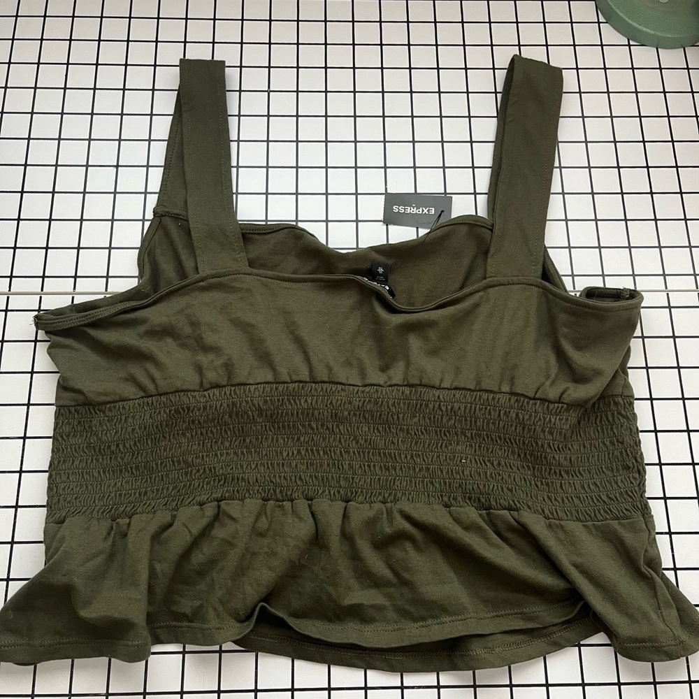 Express top - Picture 2 of 3